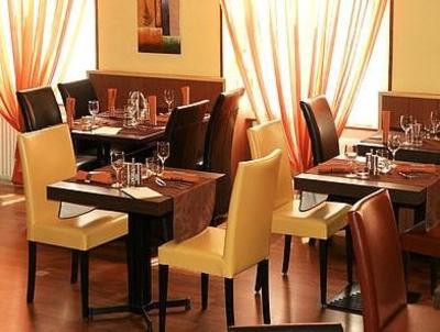 фото отеля Logis Le Relais de Brunstatt