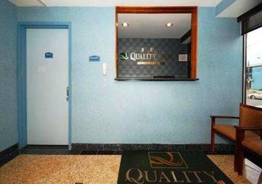 фото отеля Quality Inn Floral Park