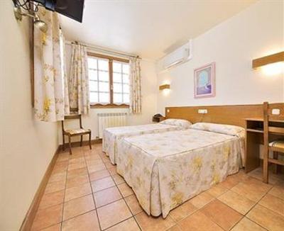 фото отеля Hostal Lorentxo Olaibar