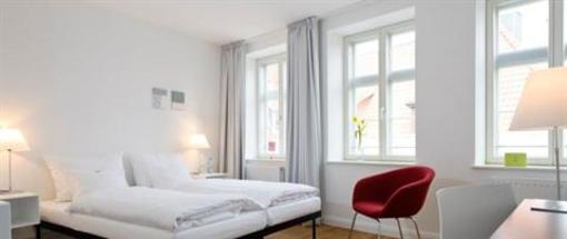 фото отеля Einzigartig Das kleine Hotel im Wasserviertel