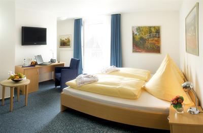фото отеля Johanniter-Akademie Gaestehaus