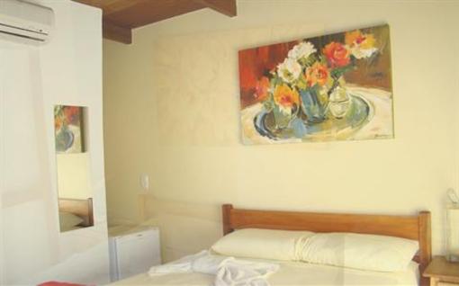 фото отеля Casa das Rosas