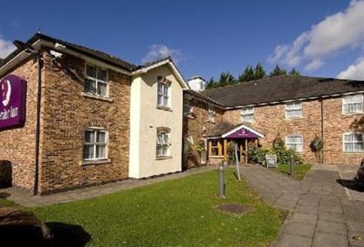 фото отеля Premier Inn Wrexham