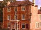 фото отеля Methuen Arms Hotel Corsham