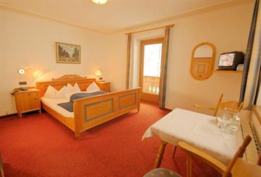 фото отеля Landhaus Kumbichl Hotel Mayrhofen