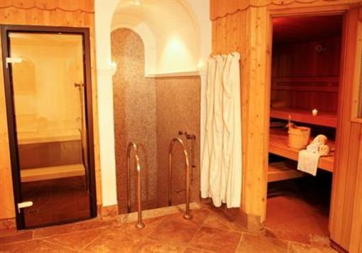 фото отеля Landhaus Kumbichl Hotel Mayrhofen