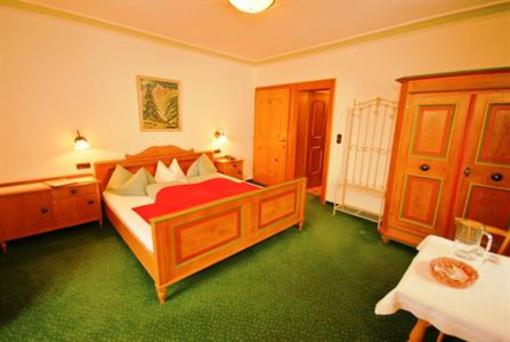 фото отеля Landhaus Kumbichl Hotel Mayrhofen