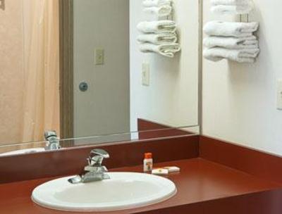 фото отеля Super 8 Motel Lake of Ozarks Osage Beach