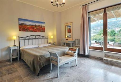 фото отеля B&B La Terrazza Sul Lago
