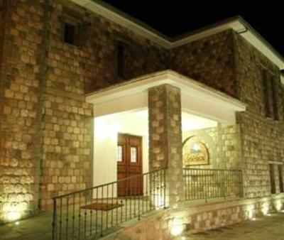 фото отеля Hotel Xenion tou Georgiou Merantza