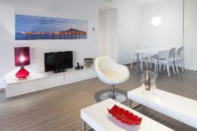 фото отеля Sundown Ibiza Suites & Spa