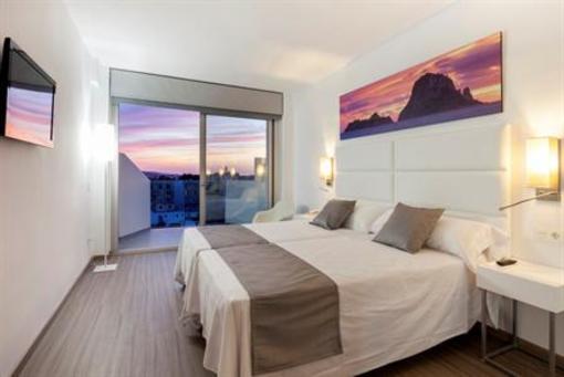 фото отеля Sundown Ibiza Suites & Spa
