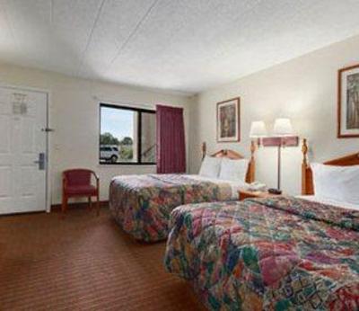 фото отеля Super 8 Motel Rosemont / O'Hare
