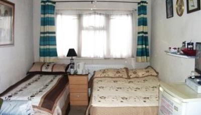 фото отеля Tinas London Guesthouse