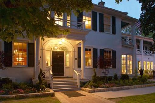 фото отеля The Charles Inn Niagara-on-the-Lake