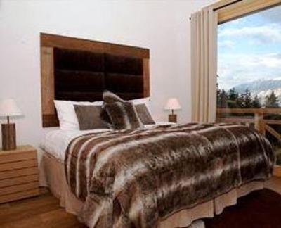 фото отеля Crans Luxury Lodges