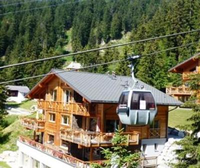 фото отеля Crans Luxury Lodges