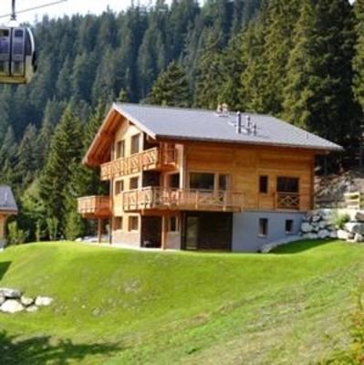 фото отеля Crans Luxury Lodges