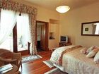 фото отеля Petit Hotel