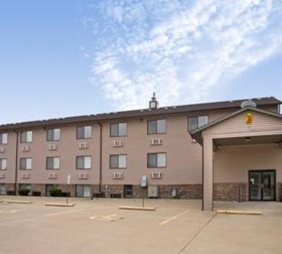 фото отеля Super 8 Normal Bloomington