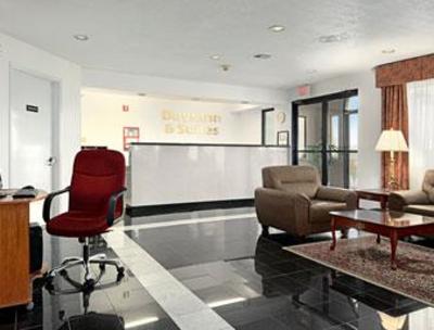 фото отеля Days Inn and Suites Port Arthur (Texas)