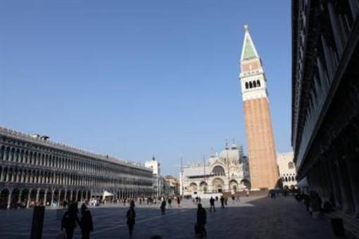 фото отеля Luxury Apartments Venice