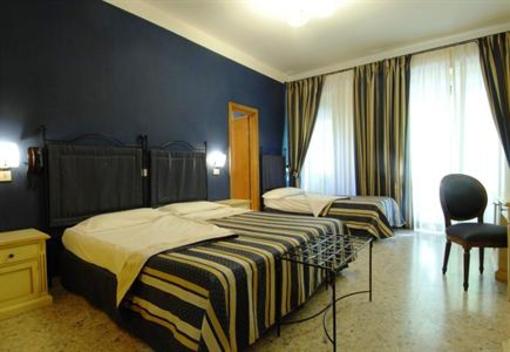 фото отеля Hotel Ede