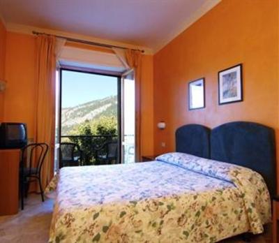фото отеля Hotel Ede