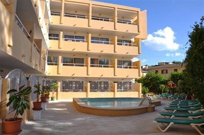 фото отеля Montenova Apartments Calvia