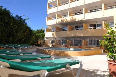 фото отеля Montenova Apartments Calvia