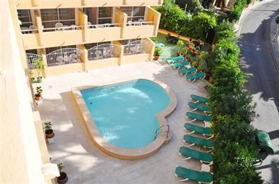 фото отеля Montenova Apartments Calvia