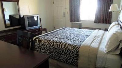 фото отеля Travel Inn Redding