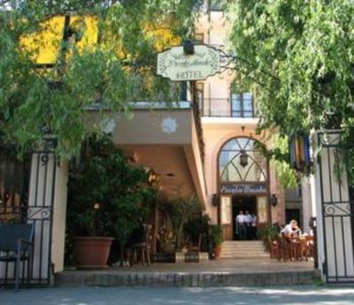 фото отеля Piccolo Mondo Hotel Bucharest