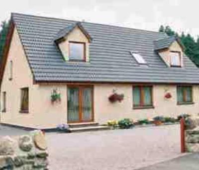 фото отеля Chestnut Villa Muir Of Ord