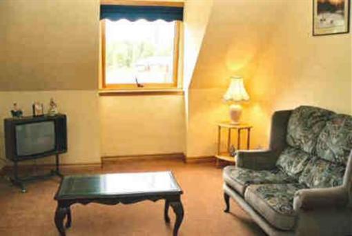 фото отеля Chestnut Villa Muir Of Ord