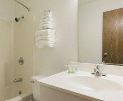 фото отеля Super 8 Peoria East