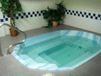 фото отеля Luxury Inn & Suites Lincoln
