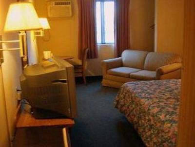 фото отеля Luxury Inn & Suites Lincoln