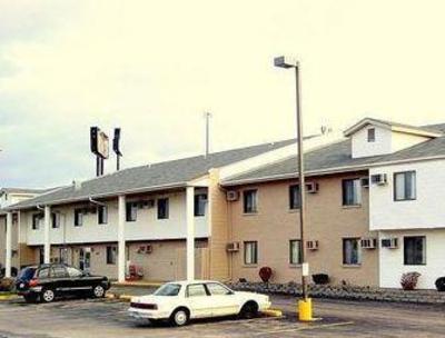 фото отеля Luxury Inn & Suites Lincoln