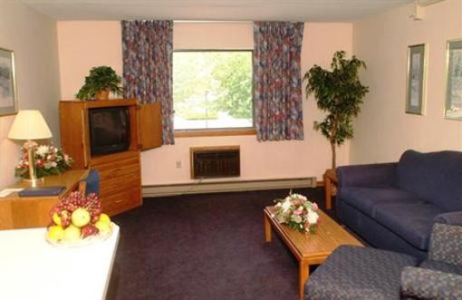 фото отеля Groton Inn and Suites