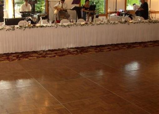 фото отеля Groton Inn and Suites
