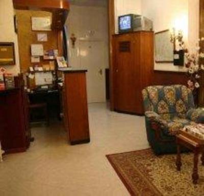 фото отеля Hostal Neutral Barcelona