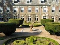 Langdon Court Hotel & Restaurant