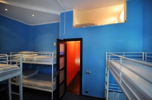 фото отеля Bear Hostel on Mayakovskaya