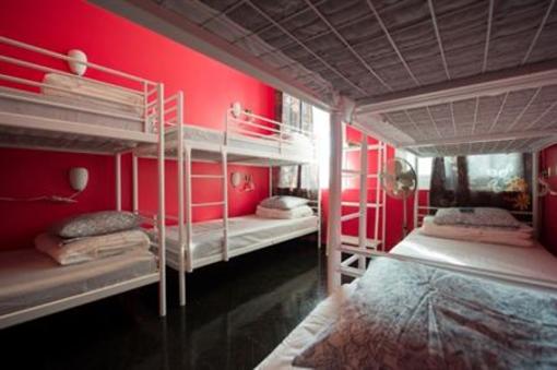 фото отеля Bear Hostel on Mayakovskaya