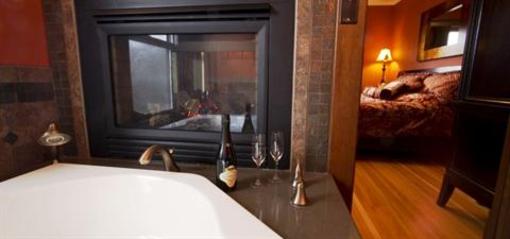 фото отеля The Lions Gate Inn Bed & Breakfast