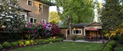 фото отеля The Lions Gate Inn Bed & Breakfast