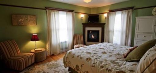 фото отеля The Lions Gate Inn Bed & Breakfast
