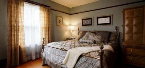 фото отеля The Lions Gate Inn Bed & Breakfast