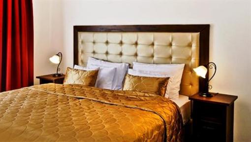 фото отеля Corvin Apartment Budapest